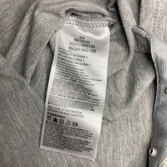 *Bundle |Converse All Star | Baby boy one piece outfit- different sizes-set of 2 - Picture 11 of 11